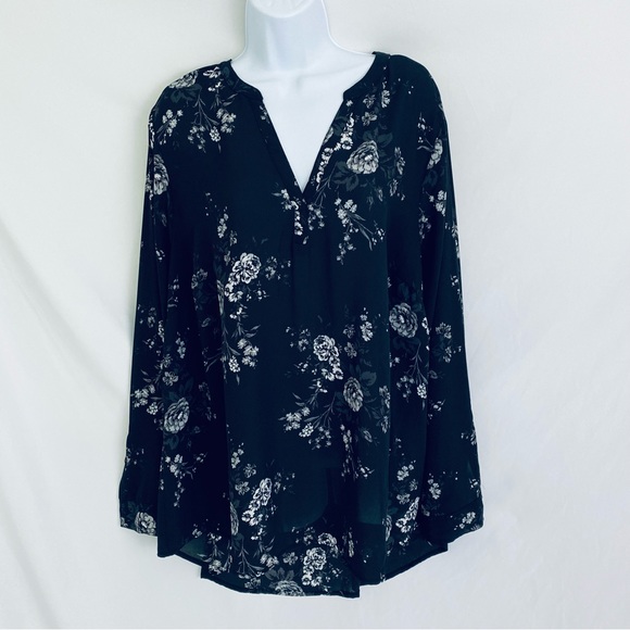 torrid Tops - Torrid Long Sleeve Sheer Top Size 2